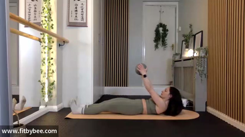 45 mins Pilates with Ball (101)